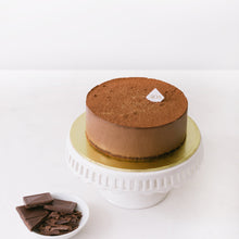 Load image into Gallery viewer, CHOCOLAT GÂTEAUX MOUSSE CAKE (4.5&quot;/ 6&quot;/ 8&quot;)
