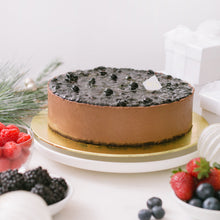 Load image into Gallery viewer, X&#39;MAS WINTERBERRY CHOCOLATE DREAM CAKE (4.5&quot;/6&quot;/8&quot;)
